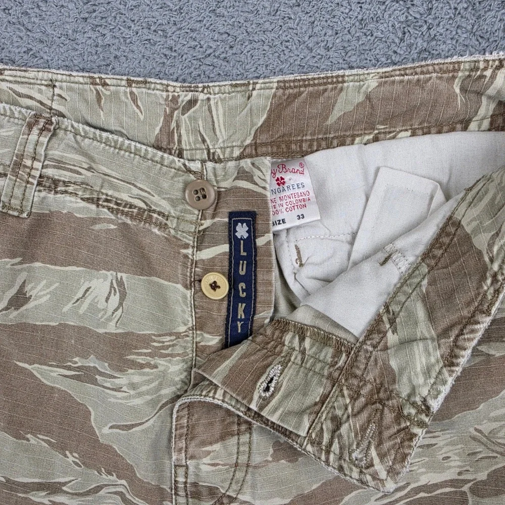 Lucky Brand Cargo Camo Shorts Mens 33 Fits 36 Green Tan Stripe Military Ripstop